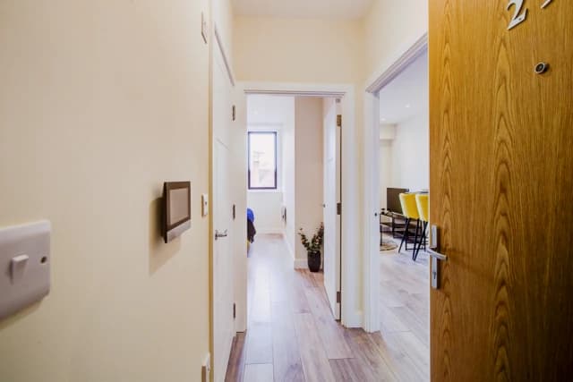 1 Bed Apartment