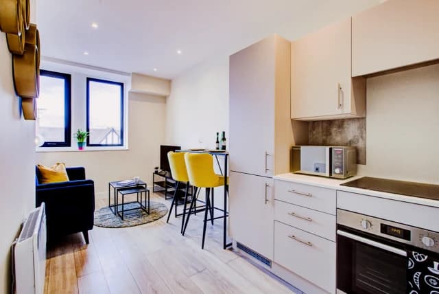 1 Bed Apartment
