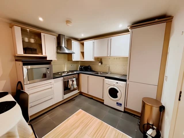 1 Bed 1 Bath