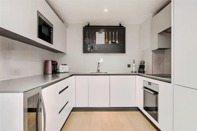 1 Bed 1 Bath
