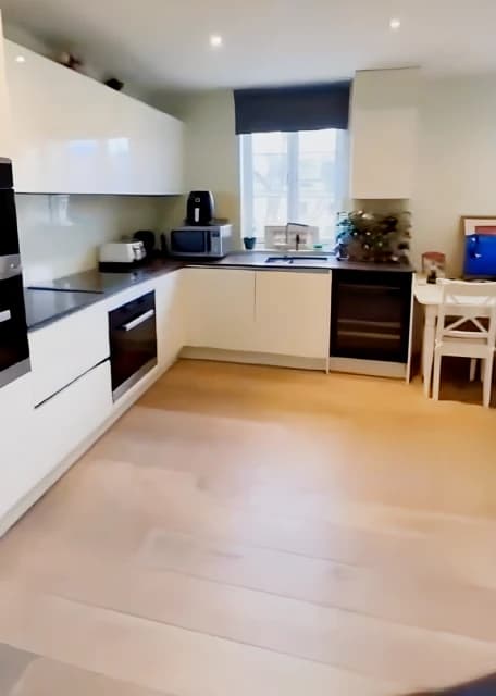 3 Beds 2 Baths