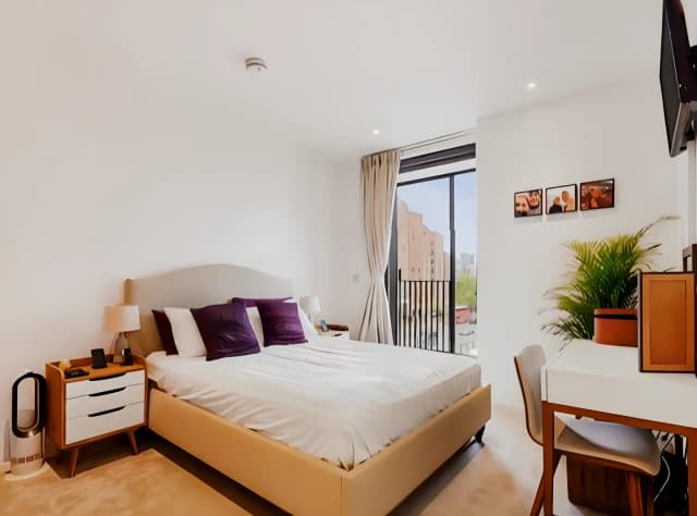 2 Beds 2 Baths