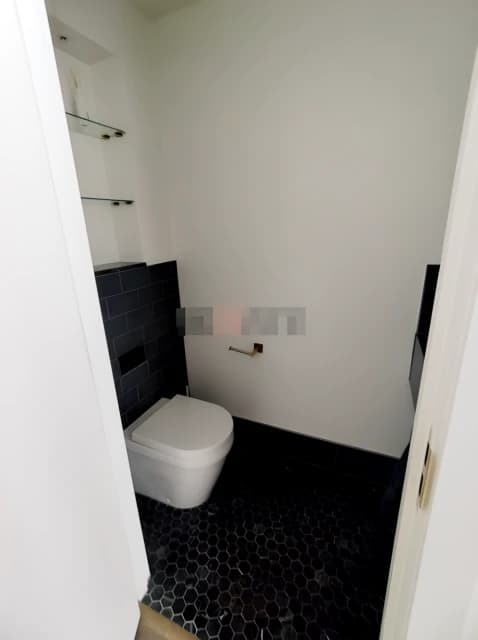 1 Bedroom 1 Bathroom