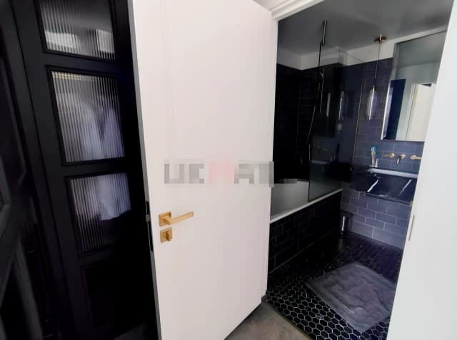 1 Bedroom 1 Bathroom