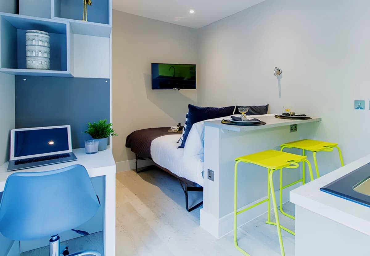 Lit Seven Sisters image