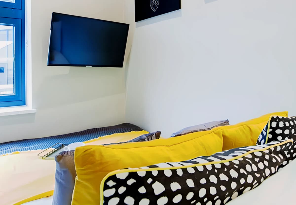 Lit Seven Sisters image