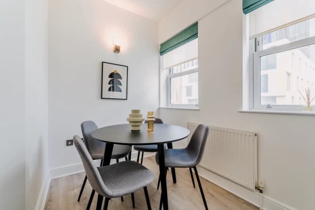 Superior One-Bedroom Apartments