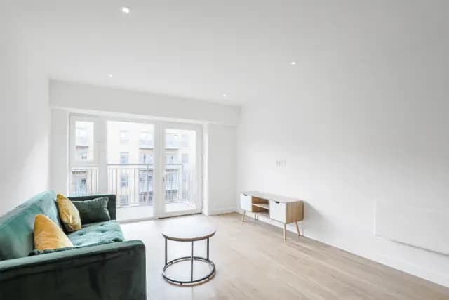 2 Bedroom 2 Bathroom