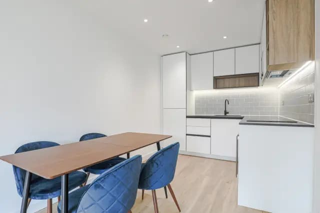 2 Bedroom 2 Bathroom