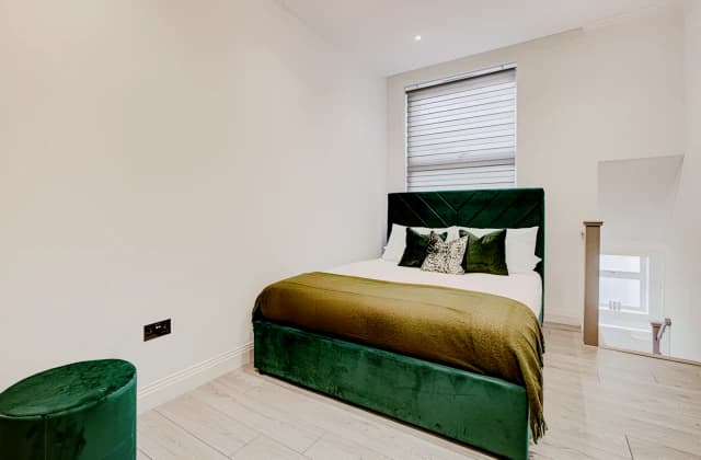1 Bed Apartment