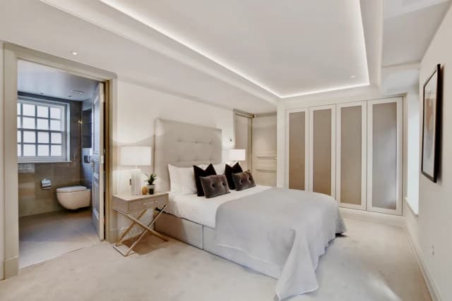 3 bedroom 2 bathroom