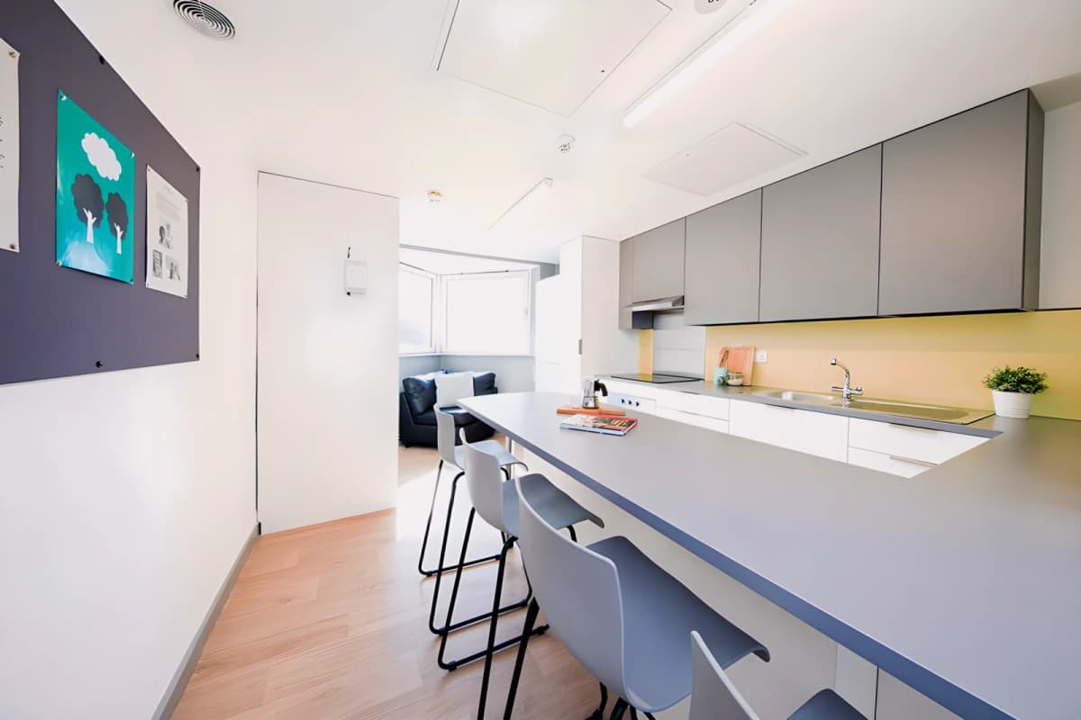 Gob East Central House image