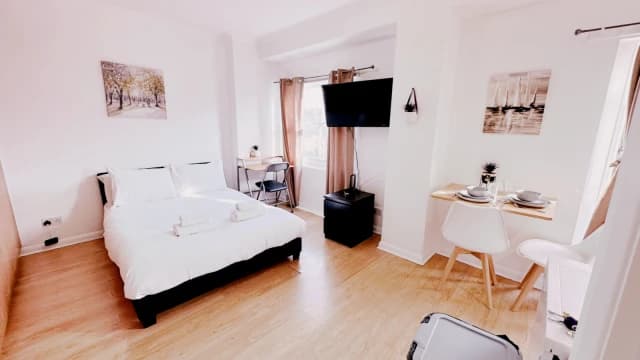 Private Studio With Balcony