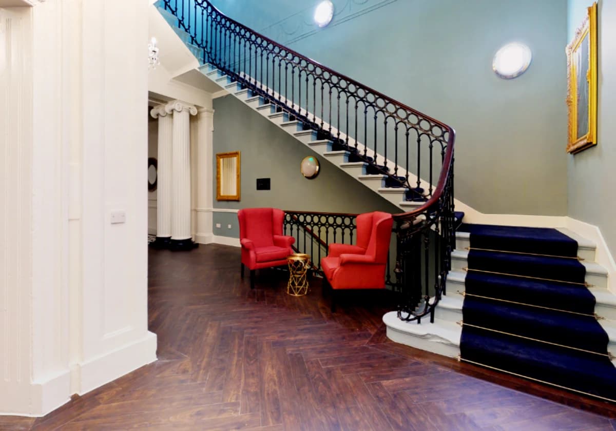 iQ Elliott House image