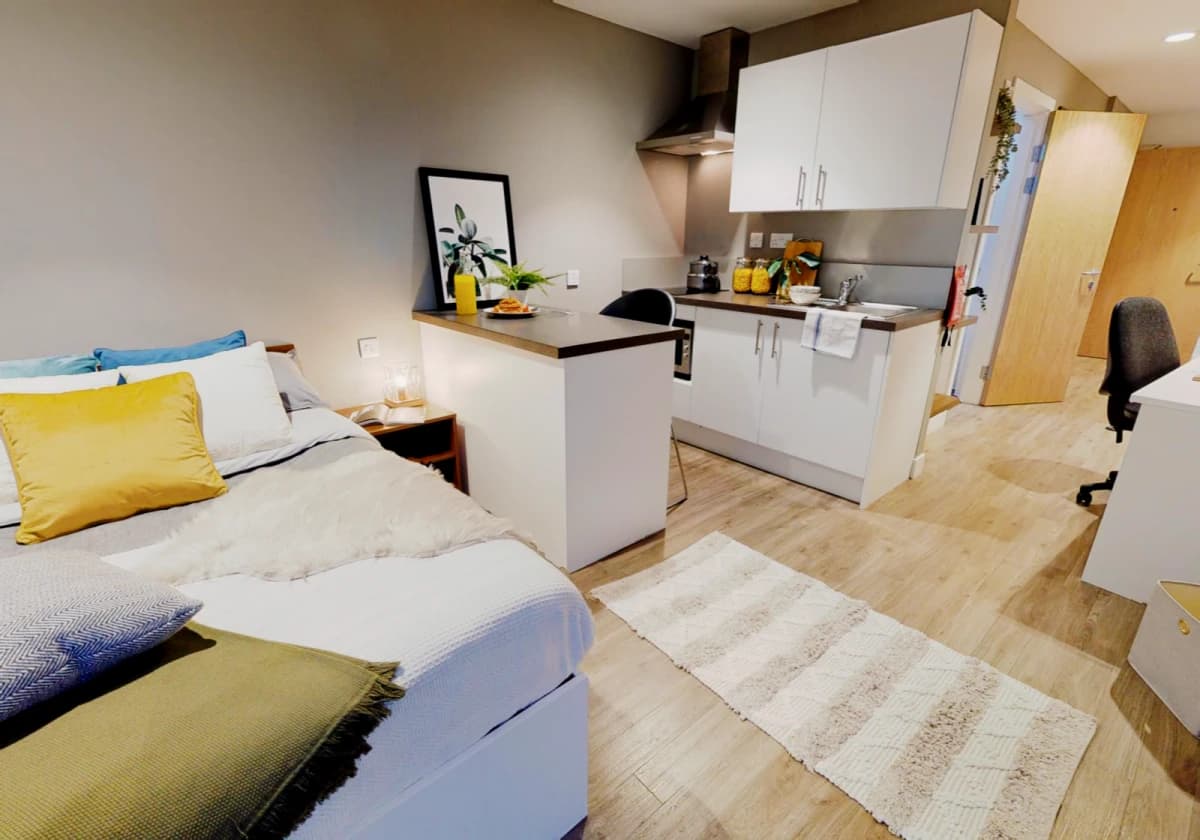 iQ Elliott House image