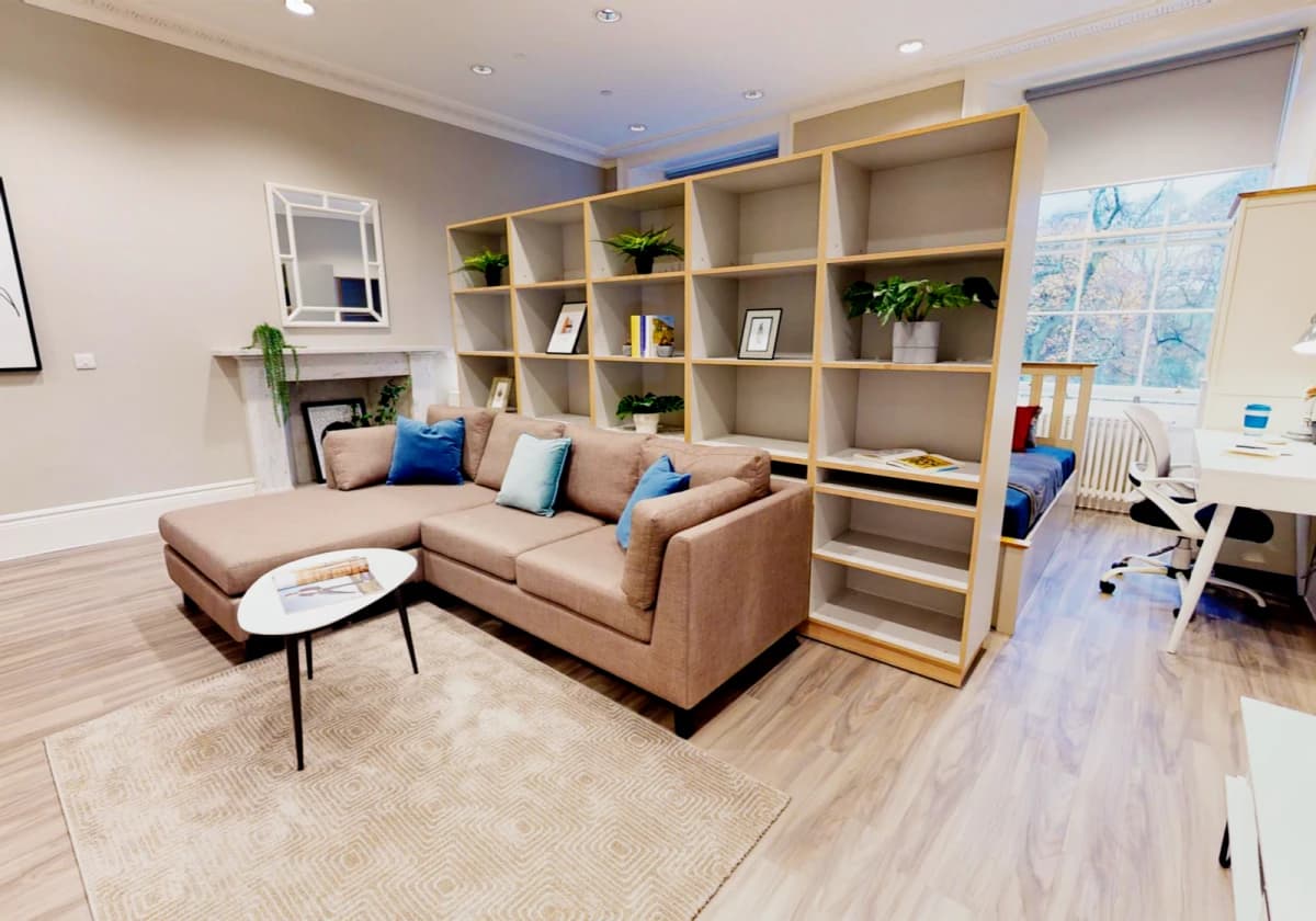 iQ Elliott House image