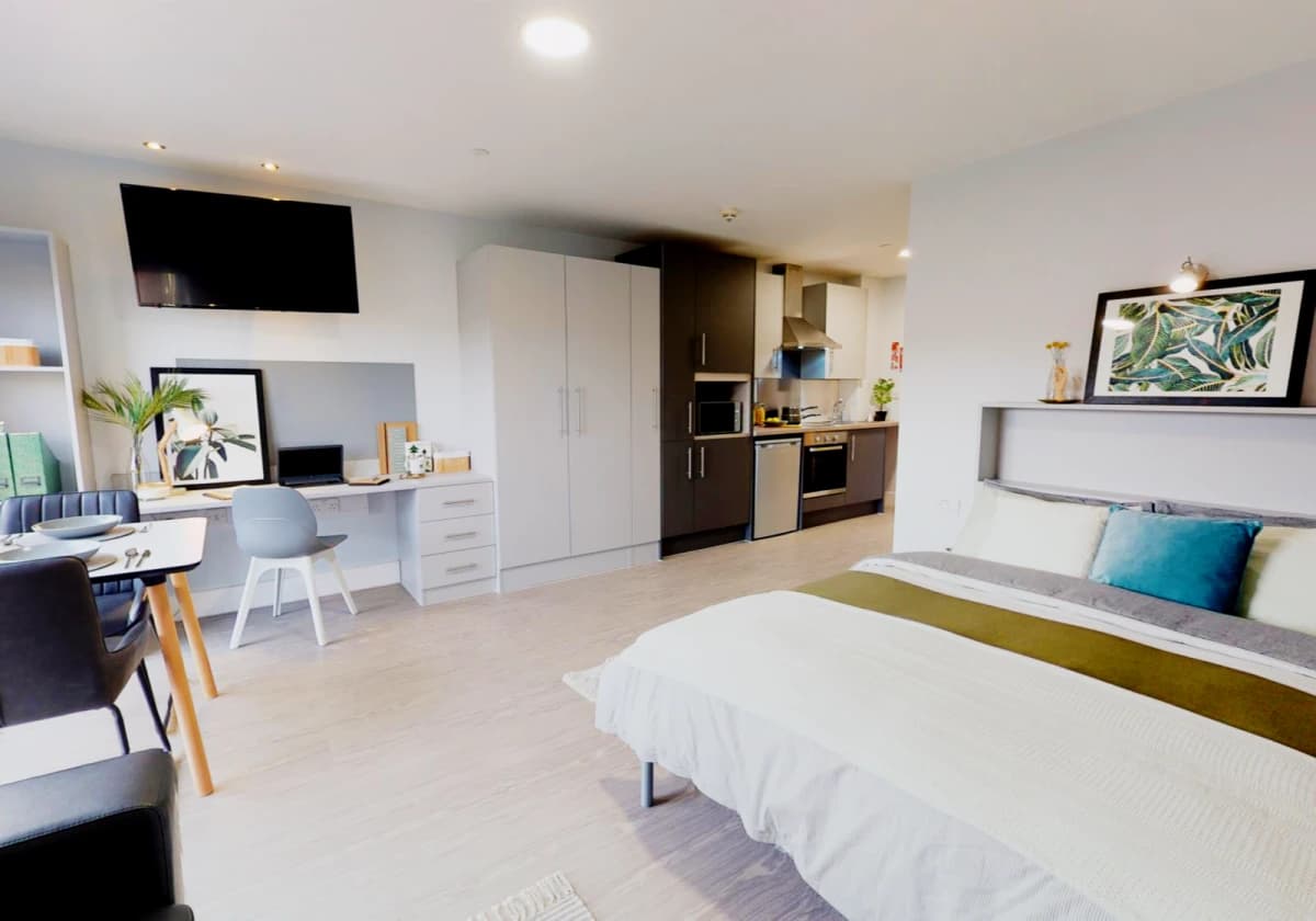 iQ Fountainbridge image