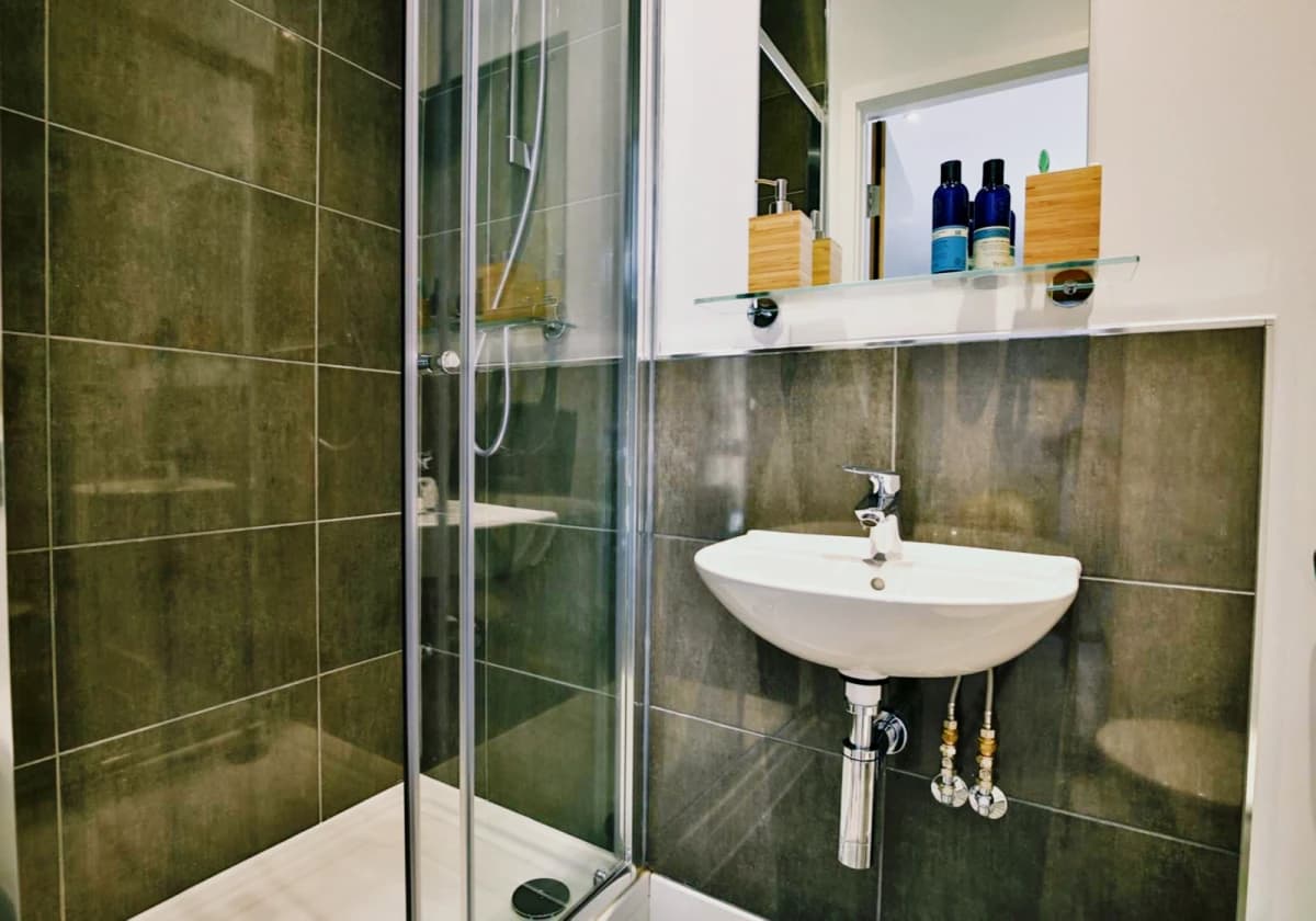 iQ Fountainbridge image