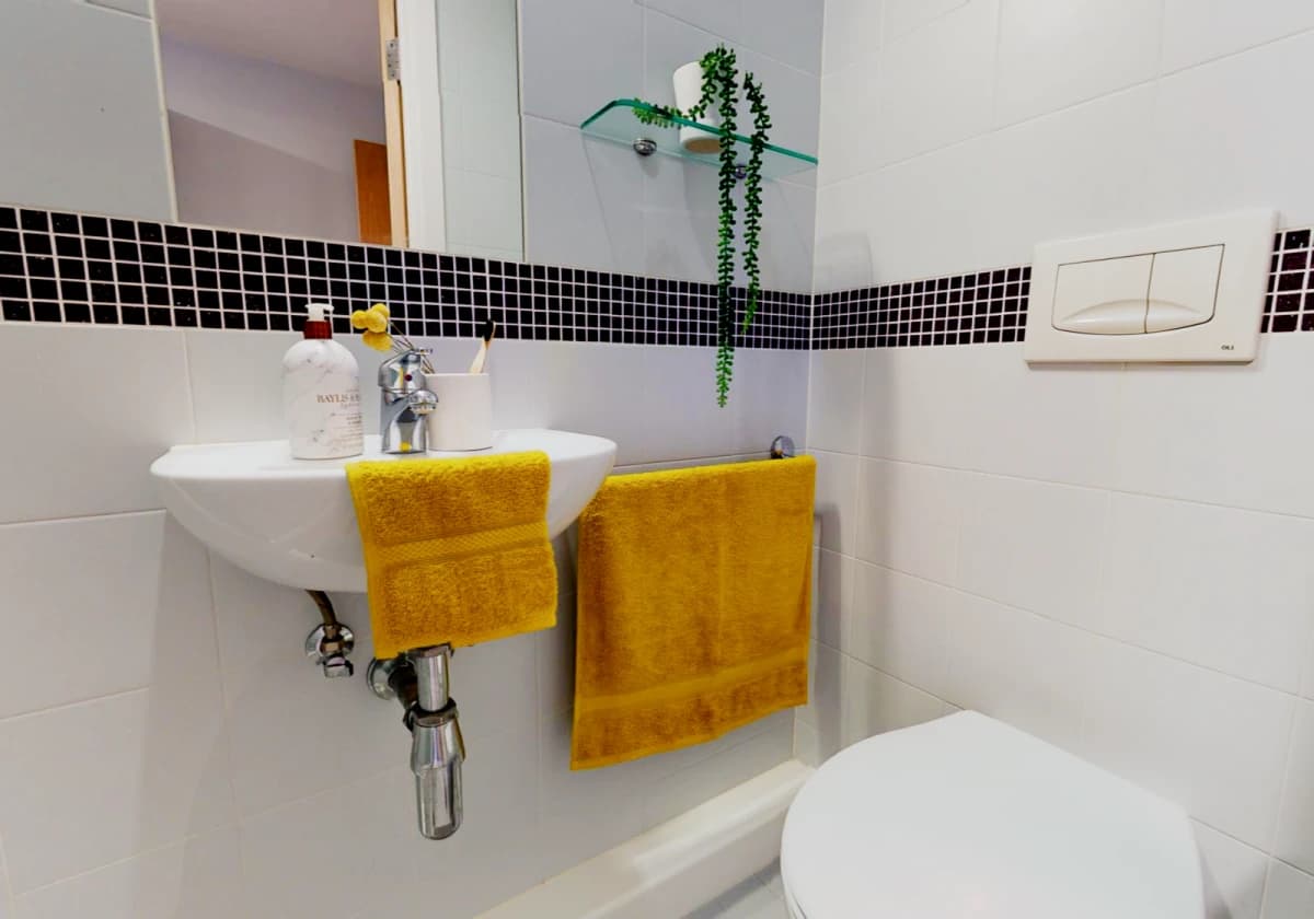 iQ Fountainbridge image