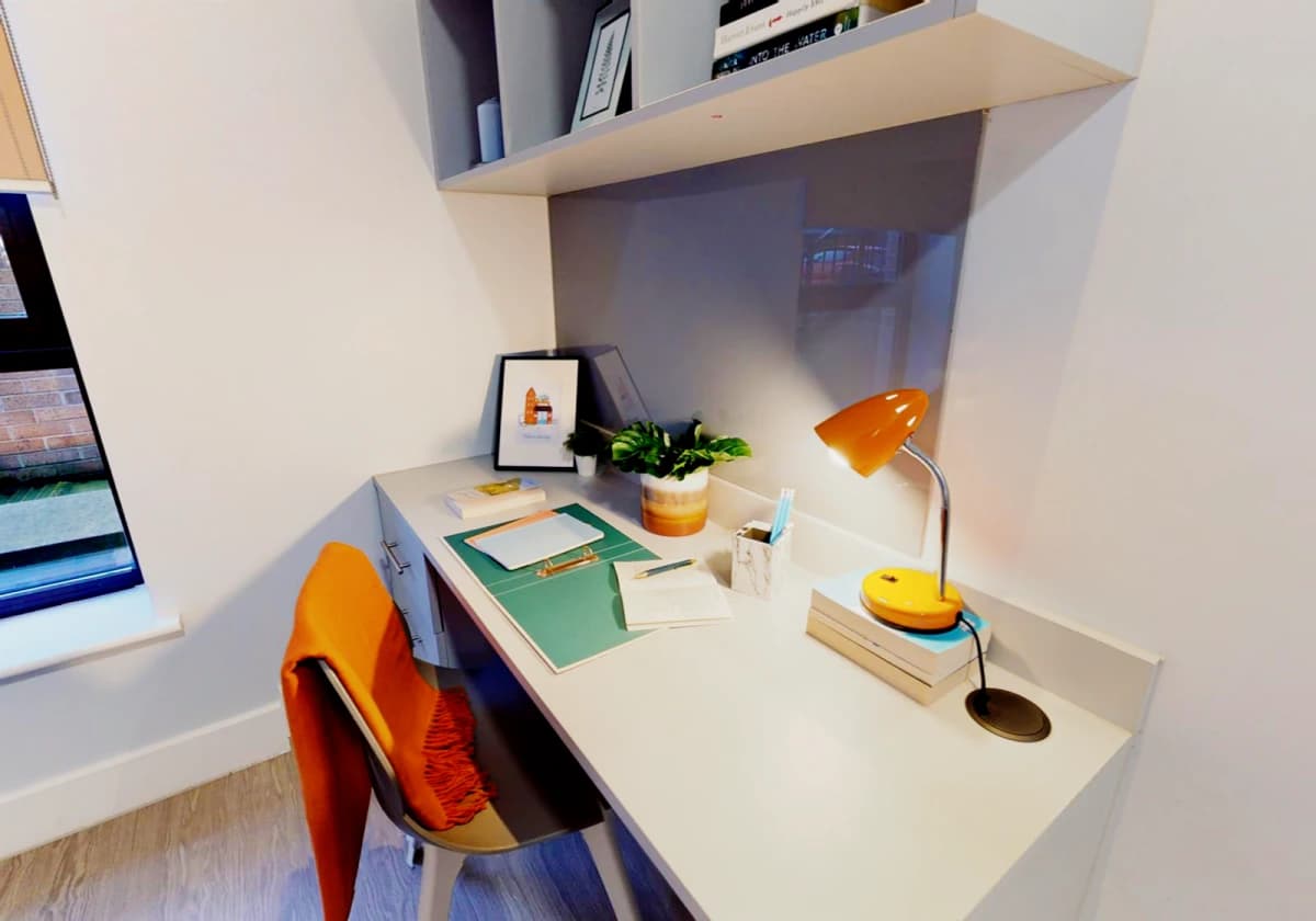 iQ Fountainbridge image