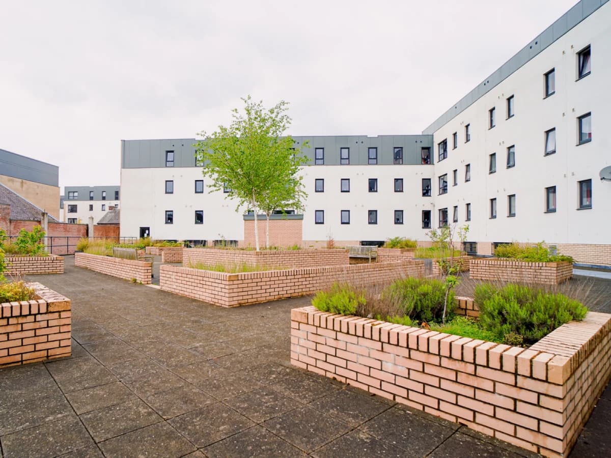 Beaverbank Place image