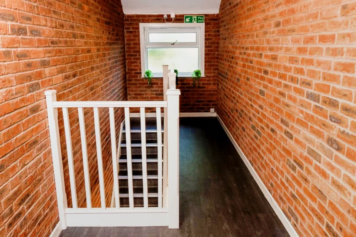 Grange Court & The Ridings image