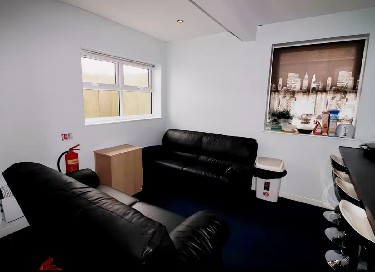 Radmoor House image 3