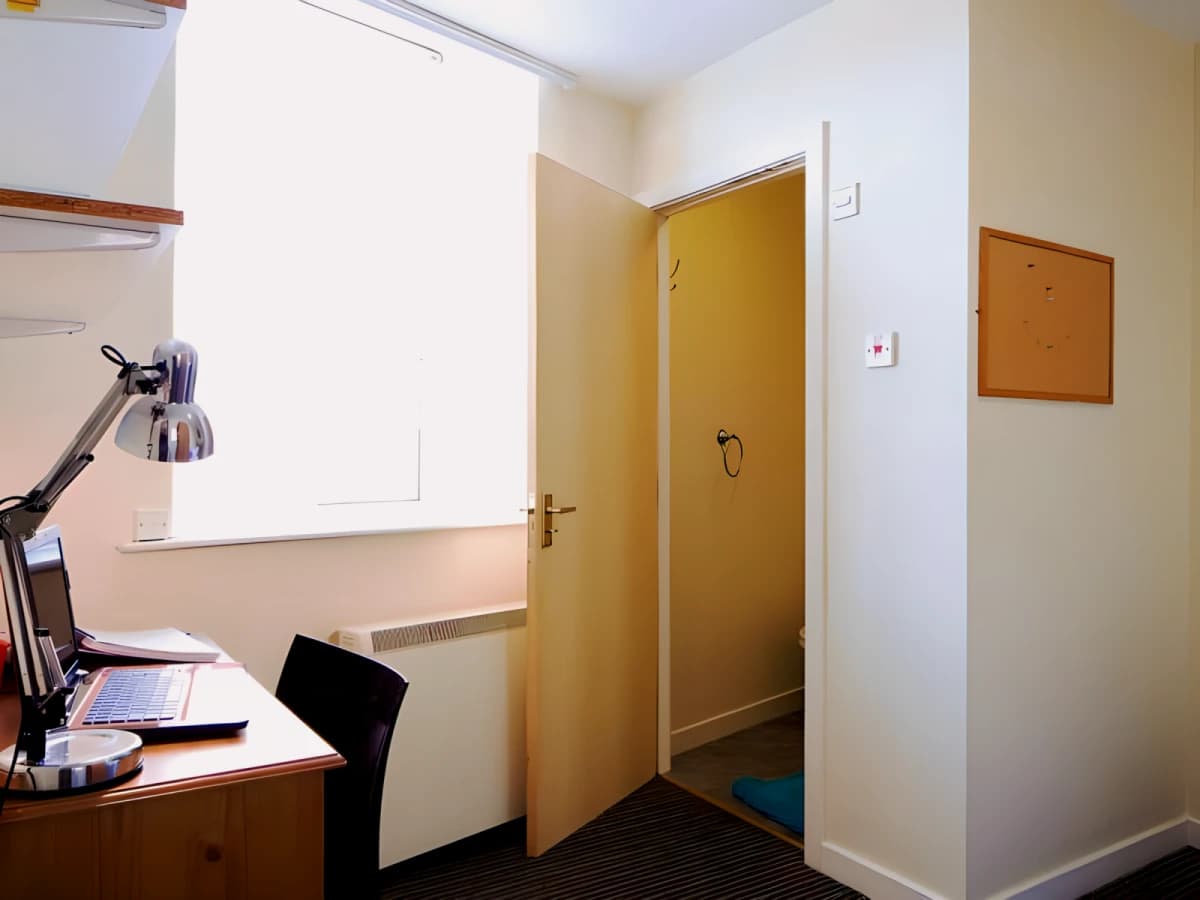 Ladywell Halls image