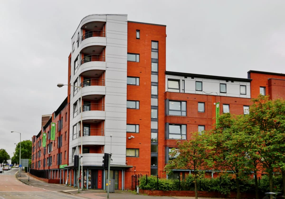 iQ Fiveways House