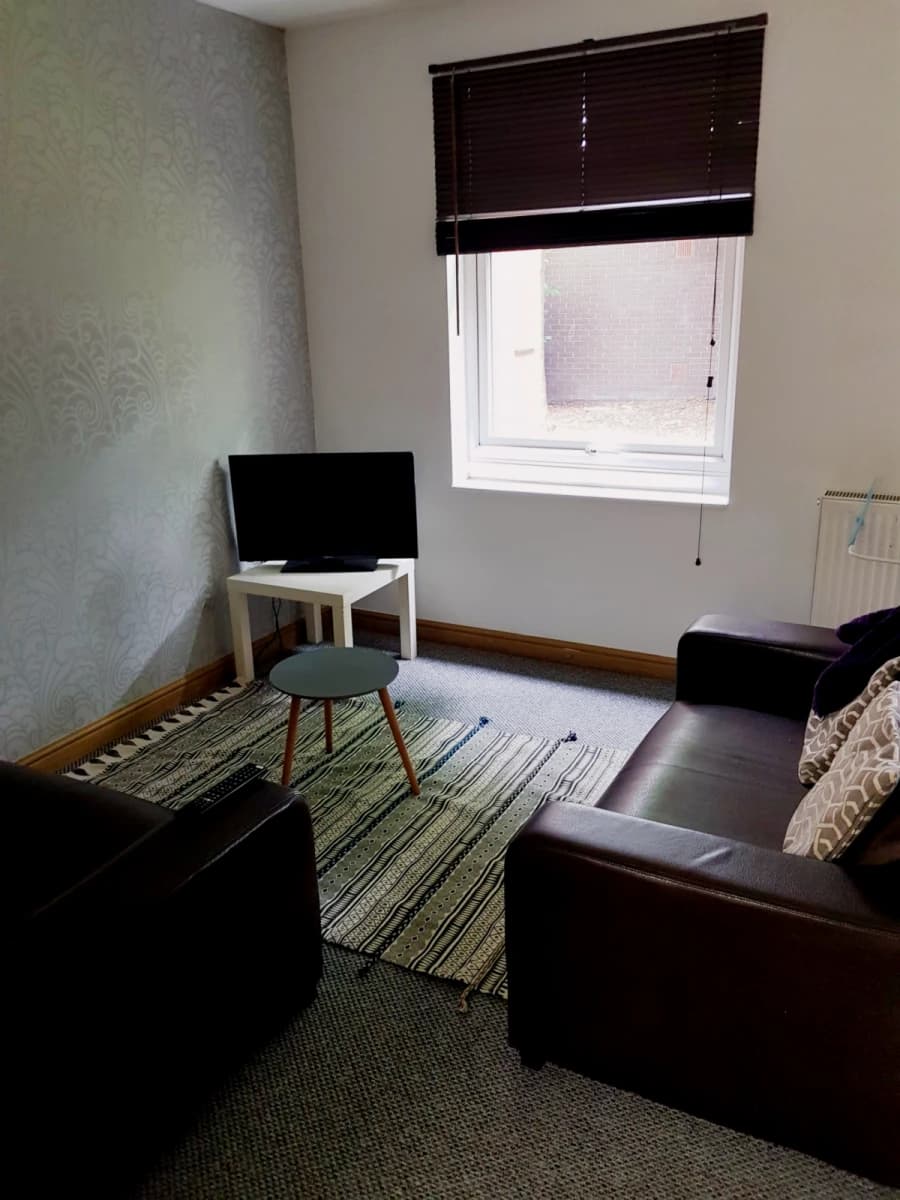Cromwell Court image
