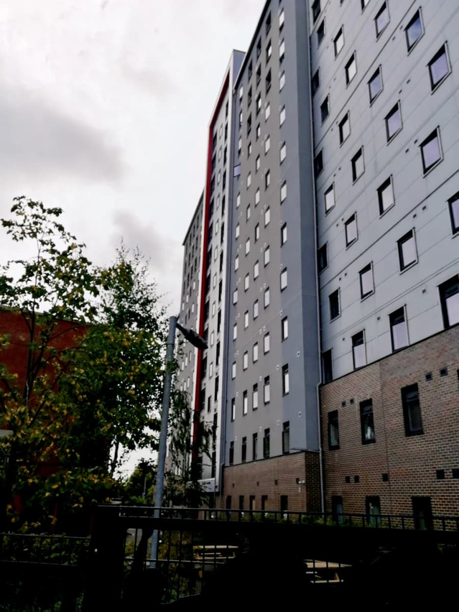 Crescent Place image