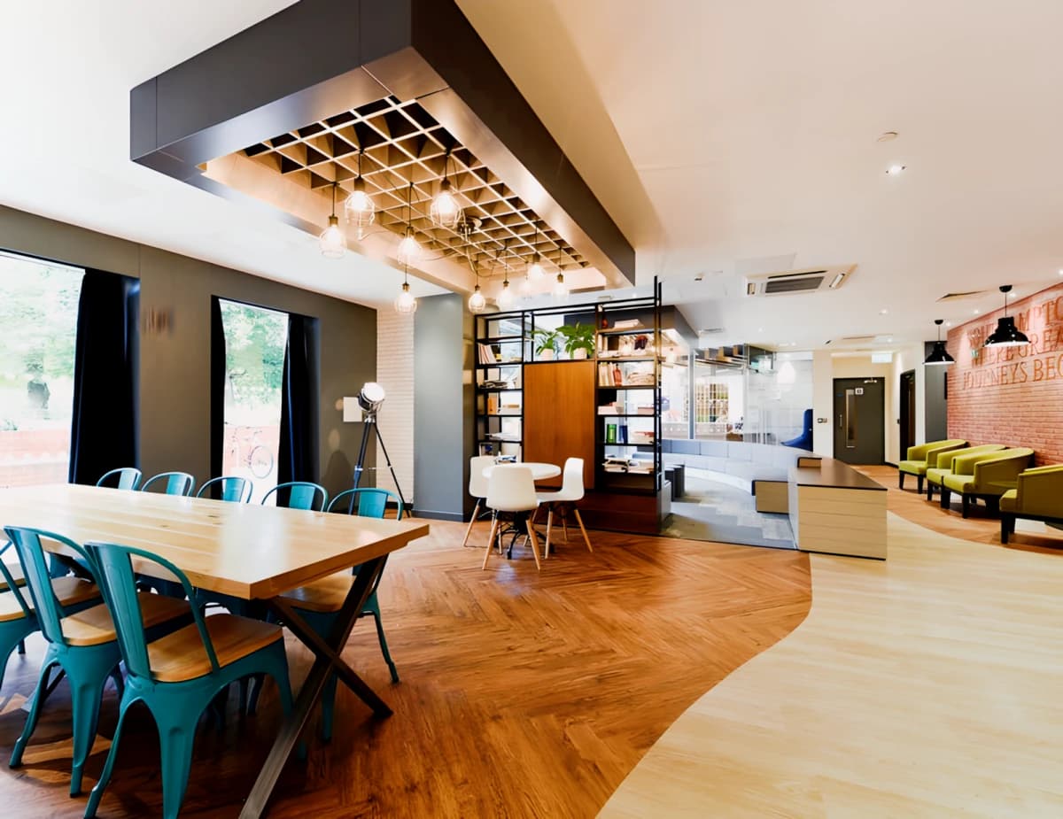 Vincent Place image