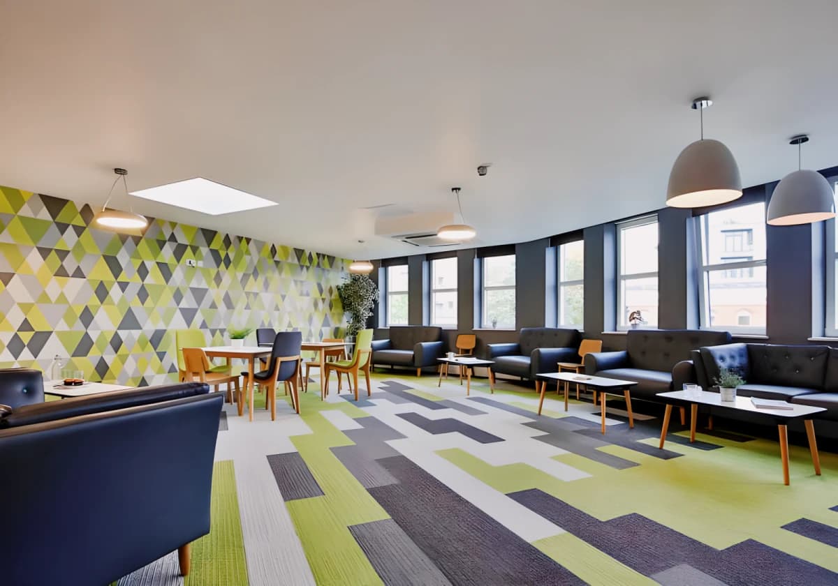iQ Newtown House image