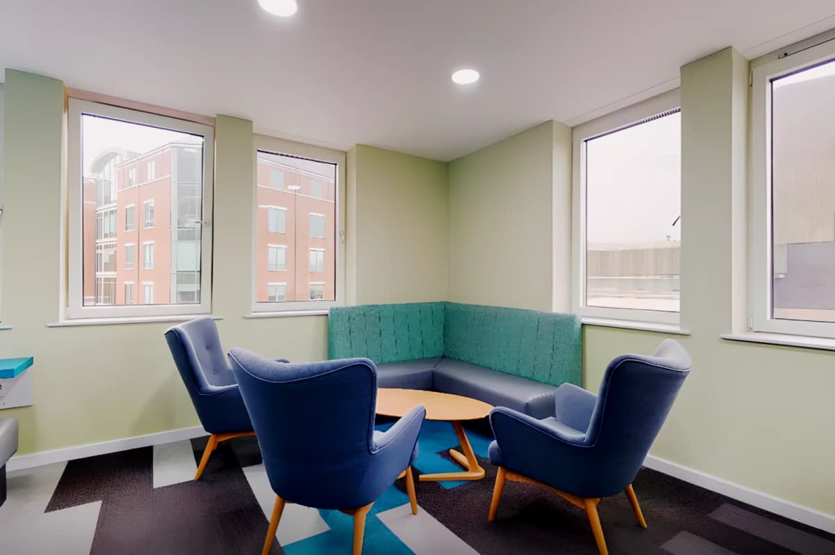 iQ Newland House image