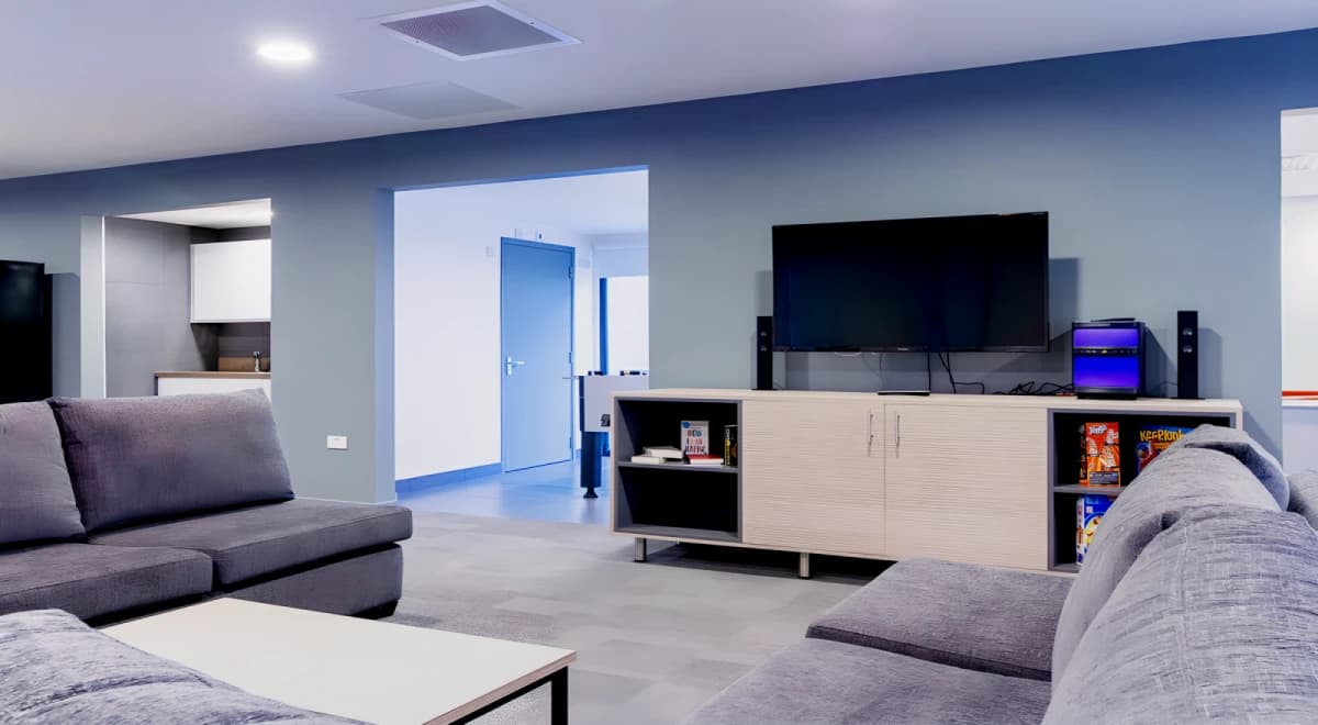 Green Wood Court image