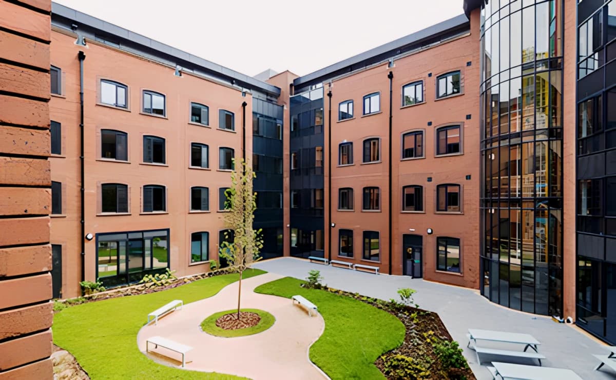 Brunel House image 3