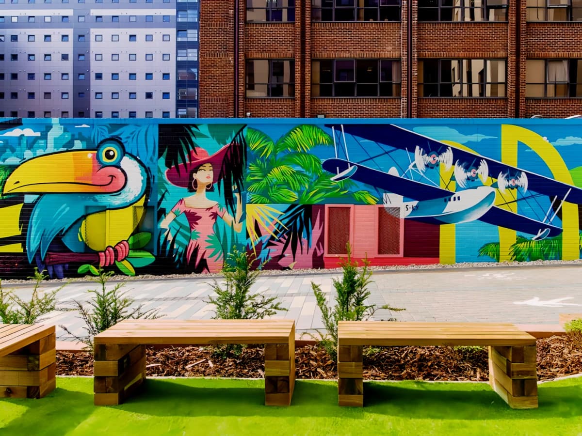 Outdoor Features