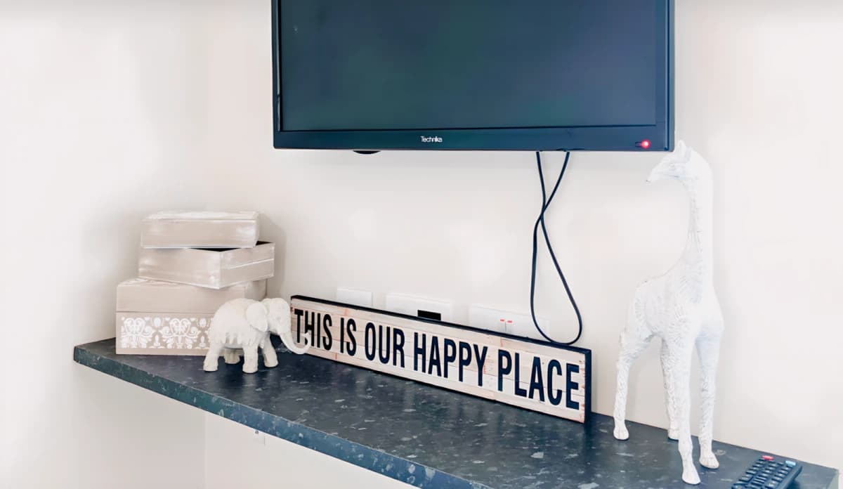 Step House image