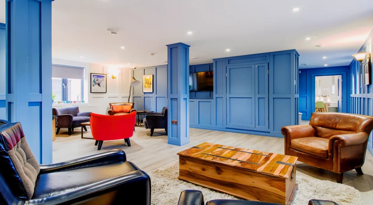 St Giles Studios image