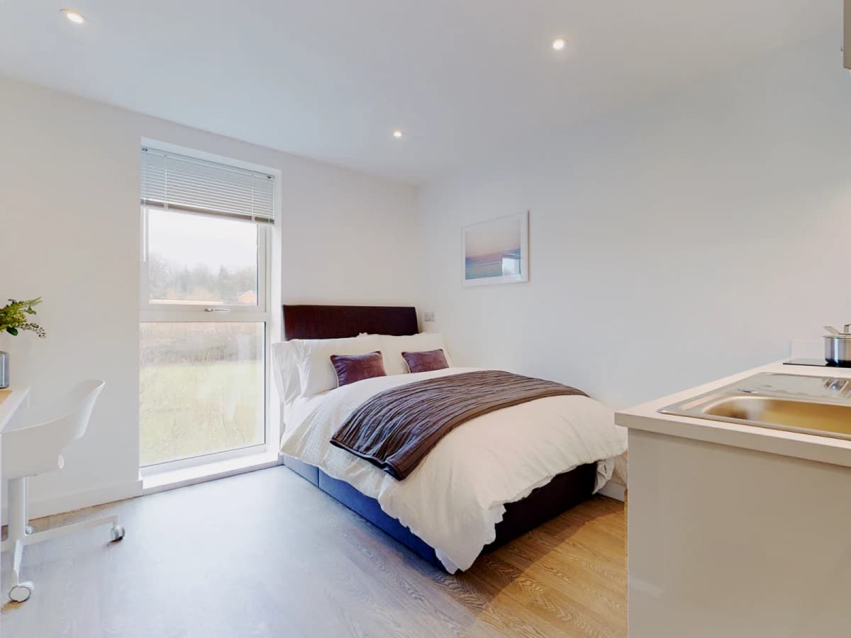 One London Road image