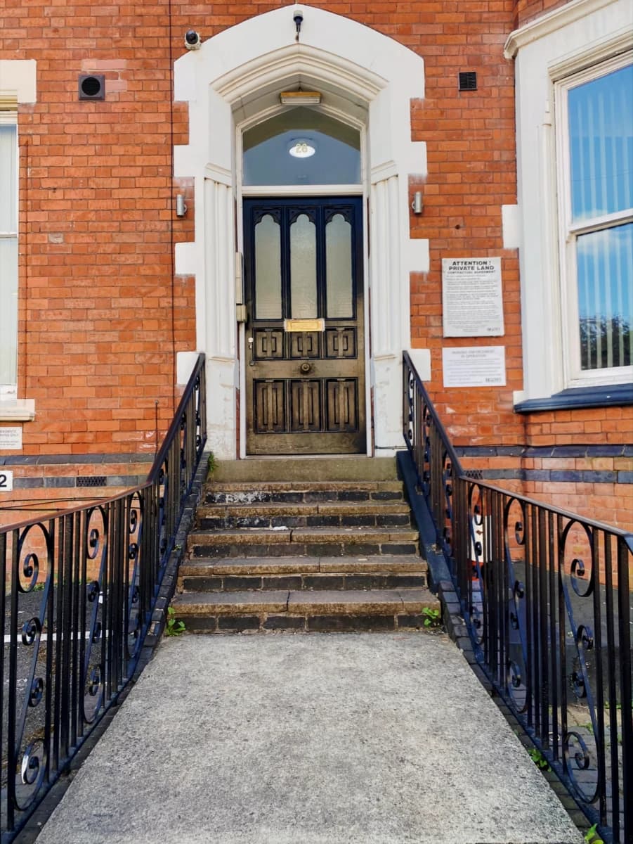 28 De Montfort Street