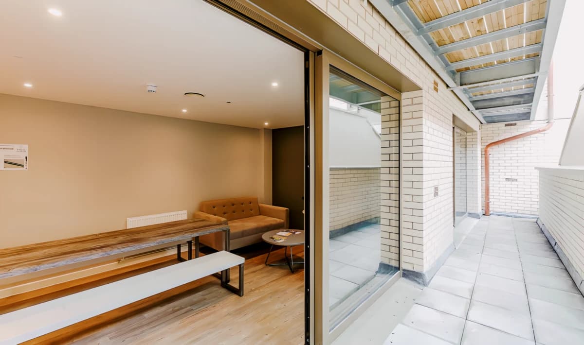 Outdoor Features