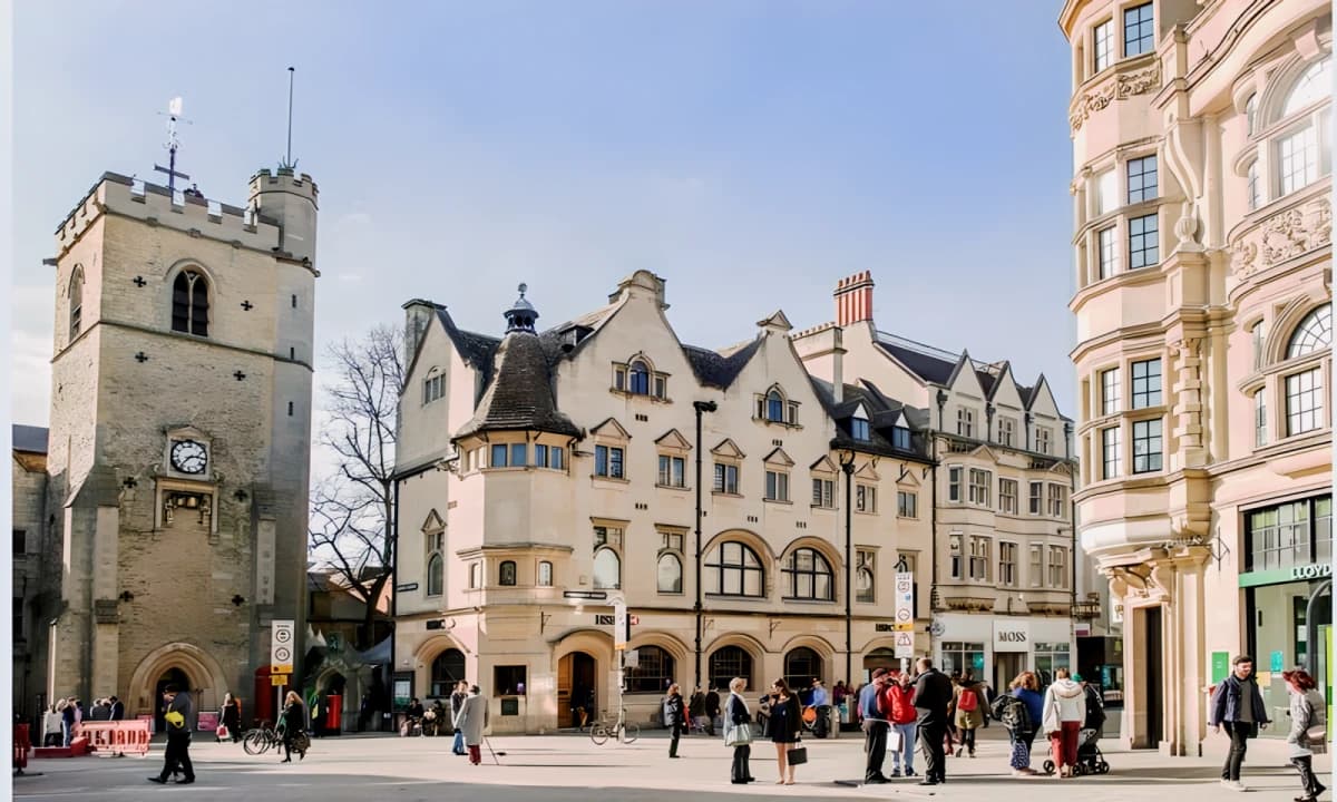 Carfax Quarter