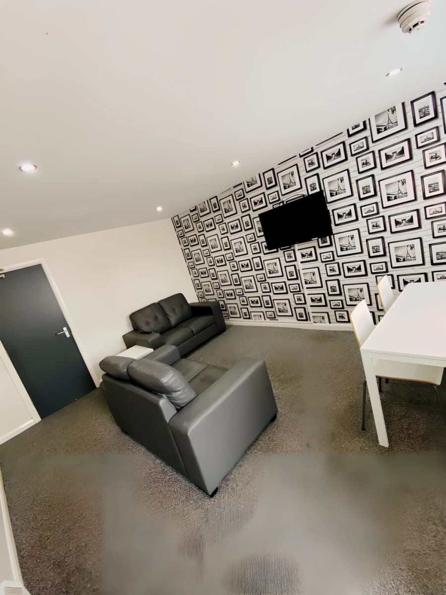 Malthouse Court image