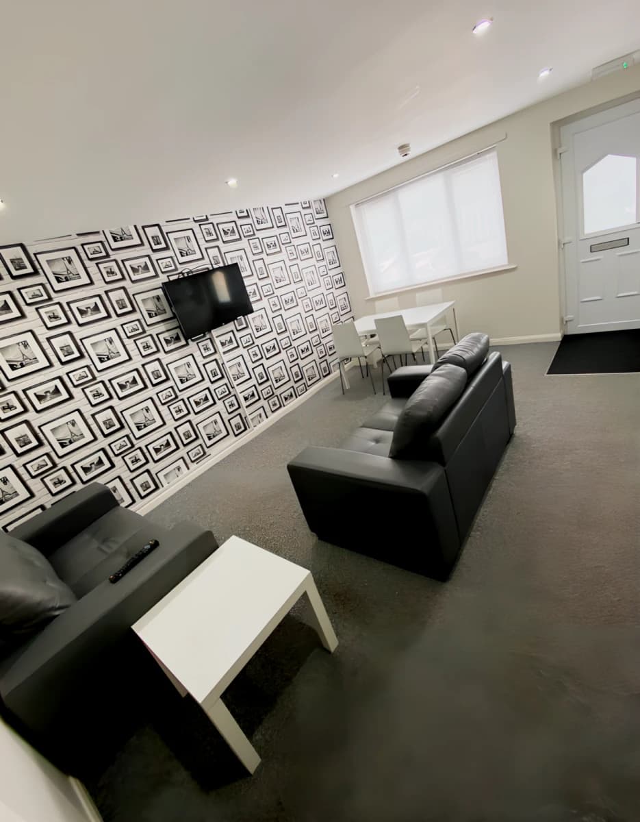 Malthouse Court image
