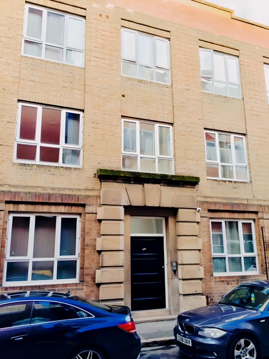 18 - 20 Albion Street