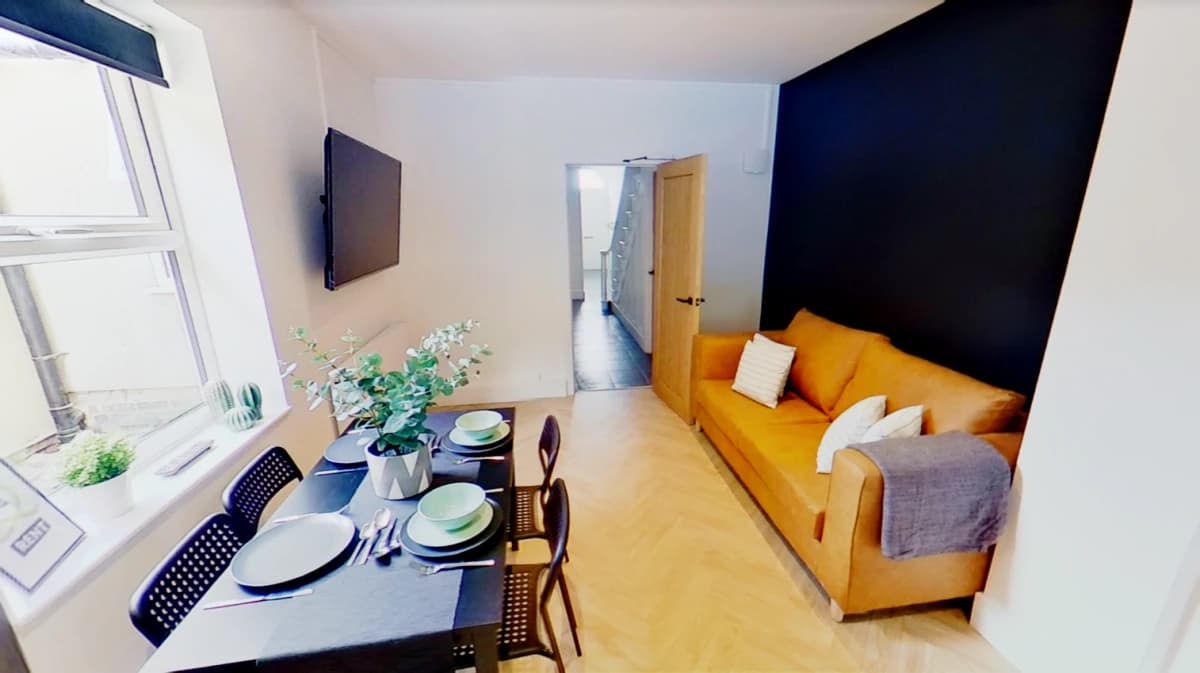 58 Curzon Street image