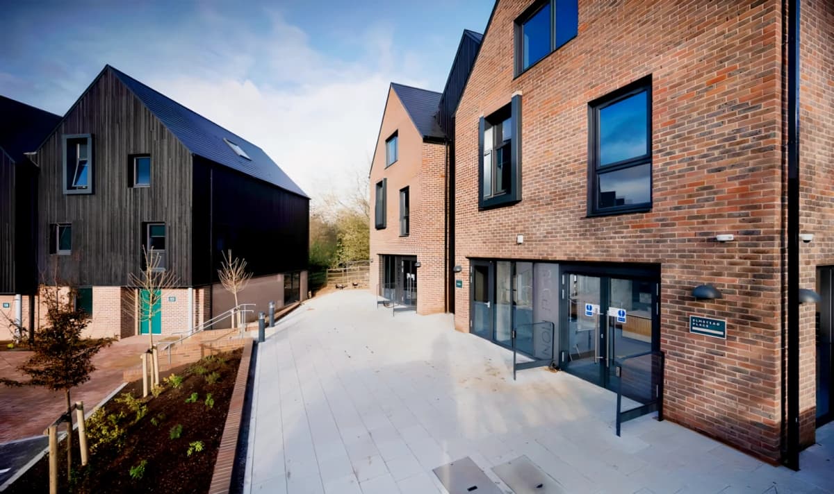 Elmstead Place image 2