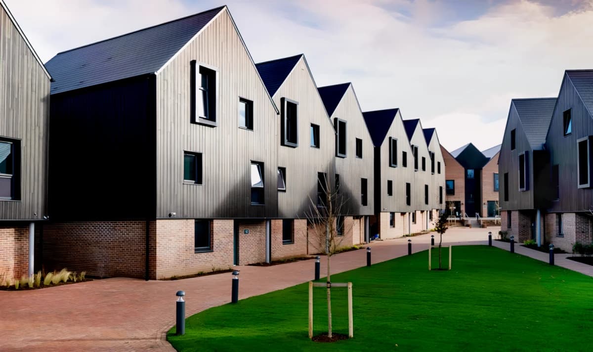 Elmstead Place image 3