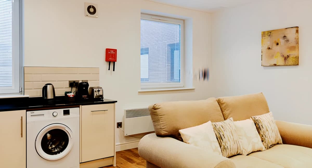 Swindon Serviced Apartments image